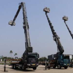 마스크 그룹 327